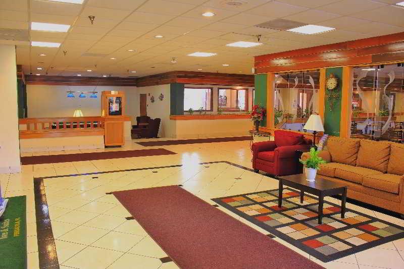 Quality Inn & Suites Pensacola Bayview Ferry Pass Exterior foto